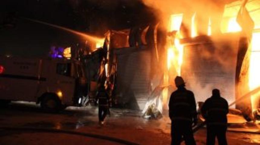 Sebze Halinde &Ccedil;ıkan Yangınla İlgili G&ouml;zaltına Alınan 1 Kişi Serbest Bırakıldı