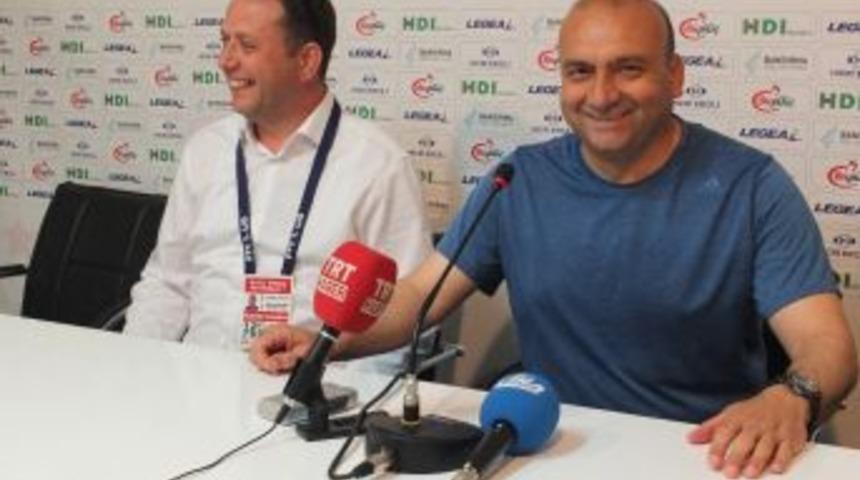 Uğur: "kendi G&ouml;beğimizi Kendimiz Keseceğiz"