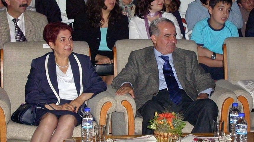 Cinnet Getiren Damat Adayı Emekli Vali İle 5 Kişiyi &Ouml;ld&uuml;r&uuml;p İntihar Etti