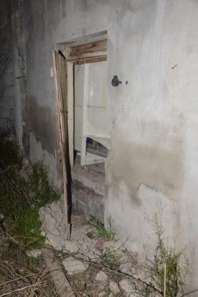 Market Sahibi T&uuml;fekli Hırsız Avına &Ccedil;ıktı 3