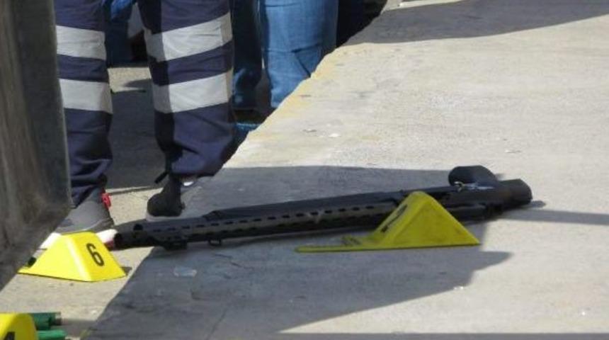 7 Aylık Eşini Sokak Ortasında Pompalı T&uuml;fekle &Ouml;ld&uuml;rd&uuml; (1)