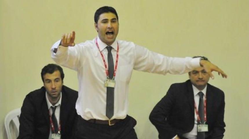 Gelişim Koleji'nde Arda Vekiloğlu Ayrıldı