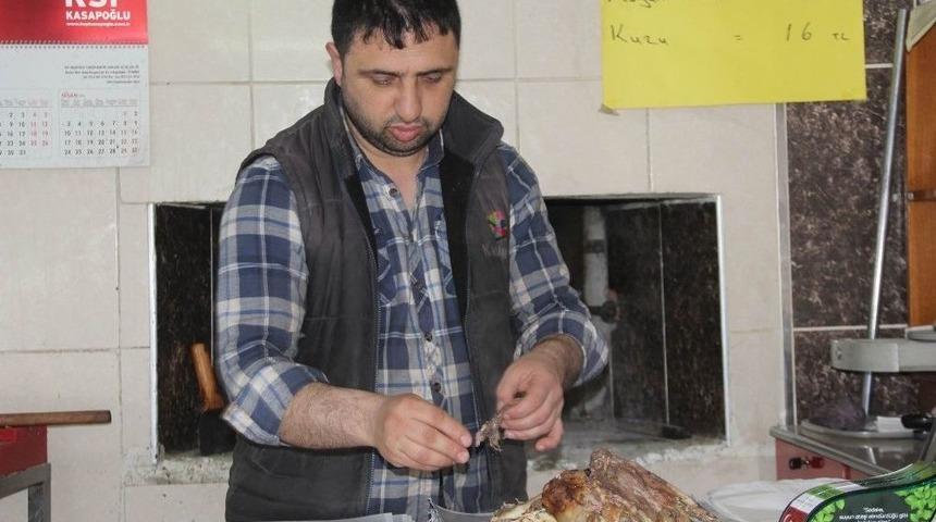 Sivas&rsquo;ta Kahvaltı Sofralarının Vazge&ccedil;ilmezi &rsquo;kelle&rsquo;