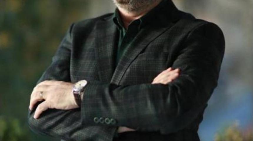 Zafer Alg&ouml;z, Can Yılmaz Ve Sel&ccedil;uk Aydemir D&r&rsquo;Larda Kitaplarını Imzalayacak