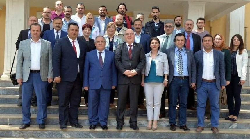 Cemiyet&rsquo;ten &rsquo;basın İlan Kurumu Mevzuatı Ve Yerel Basının Sorunları&rsquo; Konulu Seminer