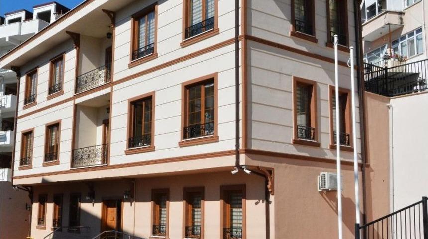 İzmit&rsquo;te Mahalle Konaklarının Sayısı Artıyor