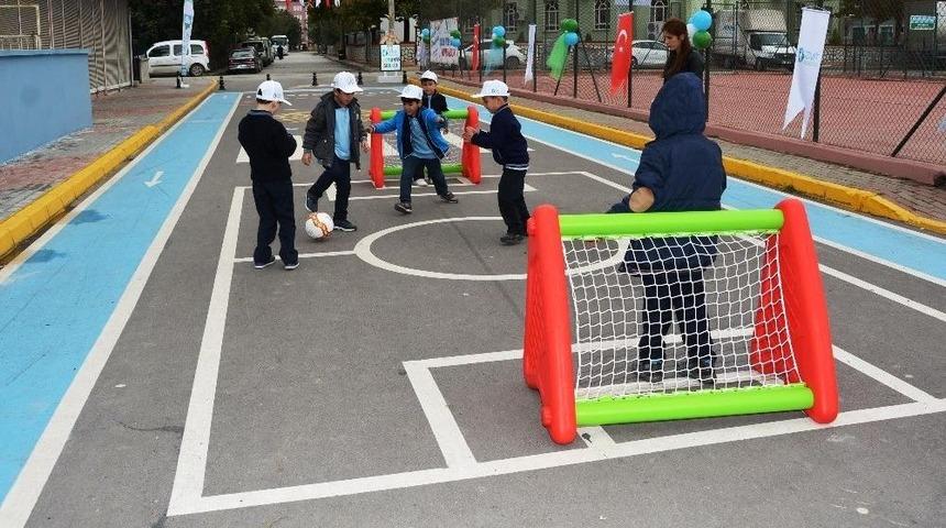 &Ccedil;ocuklara &Ouml;zel Oyun Sokağı B&uuml;y&uuml;k İlgi G&ouml;r&uuml;yor