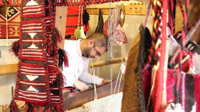 (özel Haber) Suriyeli Aile 500 Yıllık Geleneği Gaziantep’te Sürdürüyor