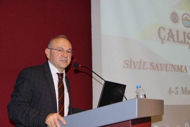 Sivil Savunma Ve İtfaiyecilik Çalıştayı Başladı