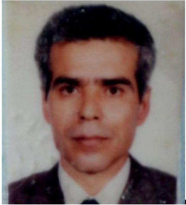 Otomobil &Ccedil;arpan Yaya &Ouml;ld&uuml;, S&uuml;r&uuml;c&uuml; Yaralı 1