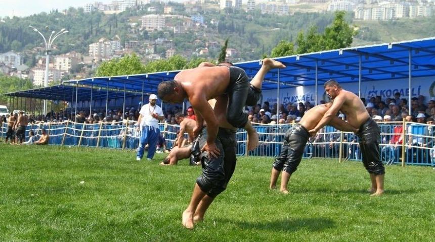 9. Seka Park Altın Kemer Yağlı G&uuml;reşleri Başlıyor