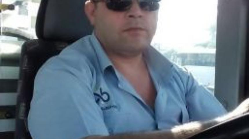 Otob&uuml;se Binen Kadın, Şof&ouml;r&uuml; Bı&ccedil;akladı