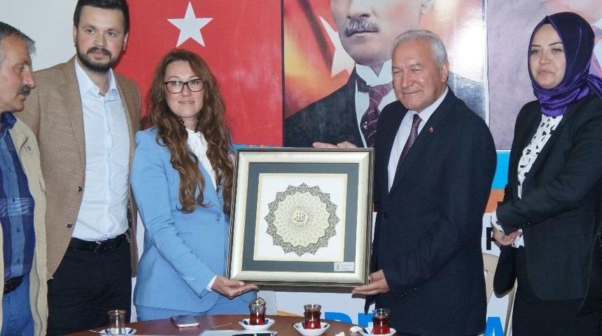 Başkan Karadağ&rsquo;dan Teşkilatlara Teşekk&uuml;r Ziyareti