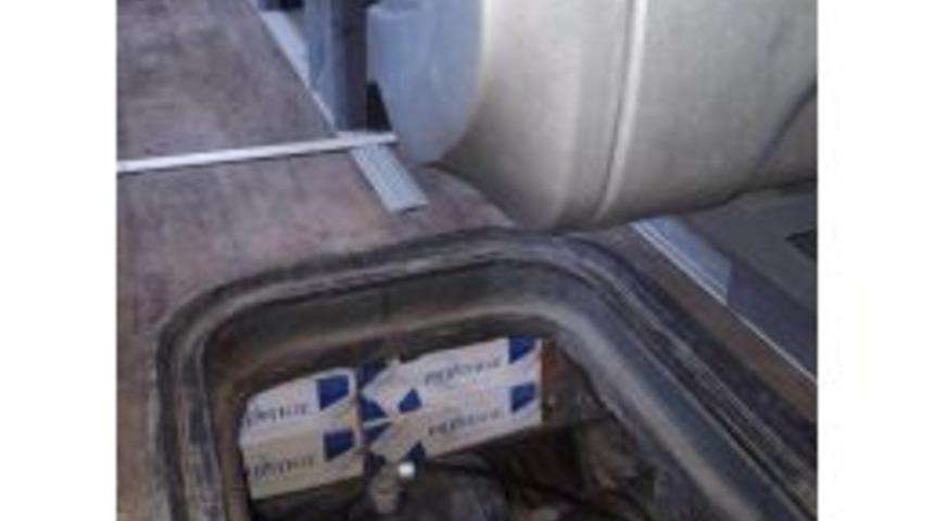 Hakkari&rsquo;de 12 Bin 500 Paket Sigara Ele Ge&ccedil;irildi