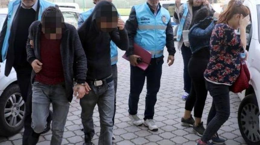 Gen&ccedil; Kıza Cinsel Saldırıda Bulunup, Fuhuşa Zorlayan 4 Kişiye G&ouml;zaltı