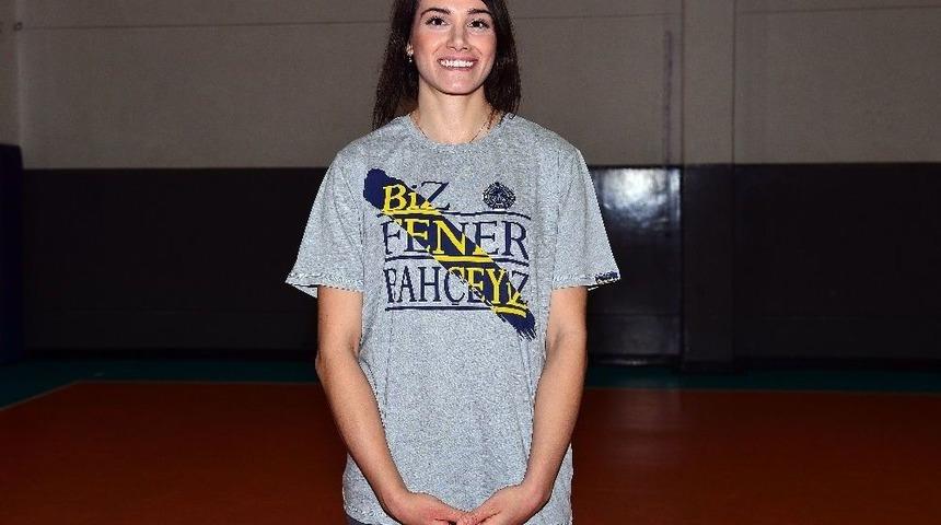 (&ouml;zel Haber) Erg&uuml;l Avcı: "galatasaray Şampiyon Olsa Bizde Poz Verirdik"