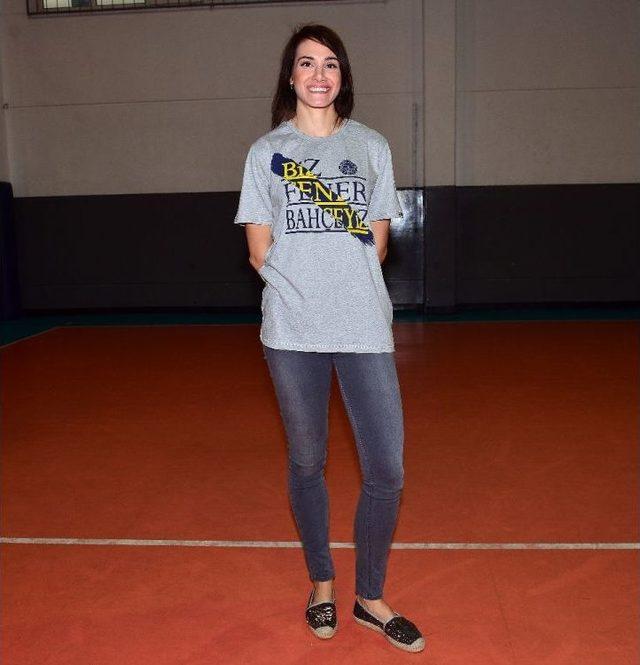 (&ouml;zel Haber) Erg&uuml;l Avcı: "galatasaray Şampiyon Olsa Bizde Poz Verirdik" 1