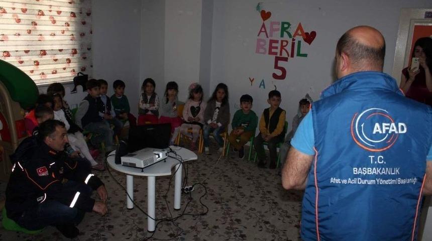 Bing&ouml;l&rsquo;de &Ouml;ğrencilere Afet Eğitimi