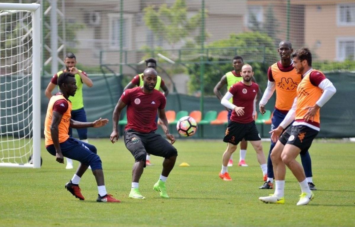 Aytemiz Alanyaspor&rsquo;da Atiker Konyaspor Mesaisi S&uuml;r&uuml;yor