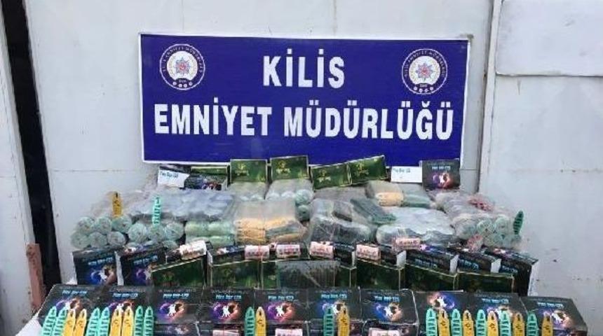 Kilis'te Hap Ve Dolar Ele Ge&ccedil;irildi