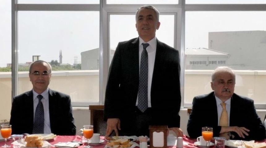 Rekt&ouml;r Bilgi&ccedil;: &ldquo;om&uuml;&rsquo;y&uuml; Tam Bir Engelsiz &Uuml;niversite Haline Getireceğiz&rdquo;