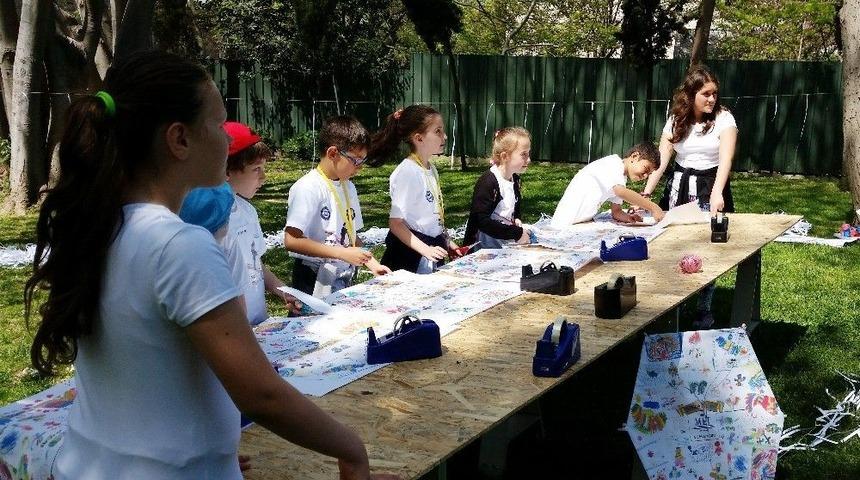 Topkapı Sarayı Bah&ccedil;esi &Ccedil;ocuk Şenliğine Sahne Oldu