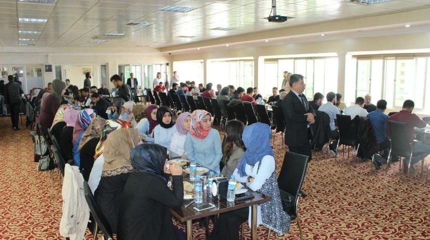 Üniversite Öğrencileri Terör Örgütleri Hakkında Bilgilendirildi