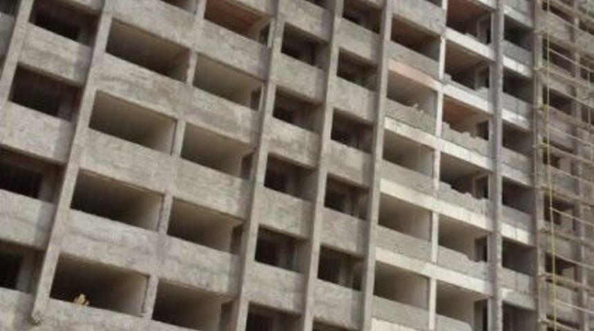 İskeleden Düşen 2 Suriyeli İşçi Yaralandı