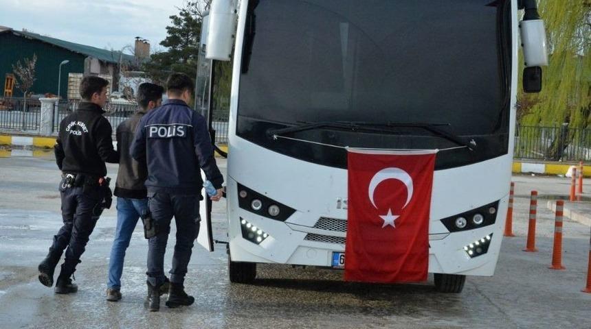 Sosyal Medyada Ter&ouml;r Propagandası Yapan Şahıs Tutuklandı