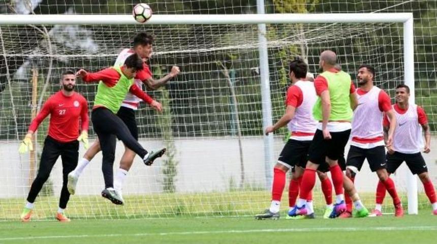 Antalyaspor, Medipol Başakşehir Hazırlıklarını Tamamladı