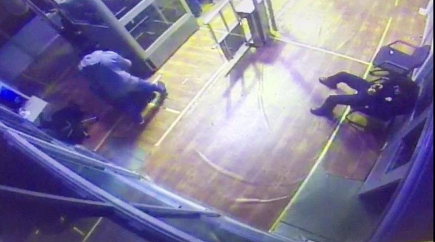 T&uuml;rkiye&rsquo;ye Valizin İ&ccedil;inde Girerken Yakalandı