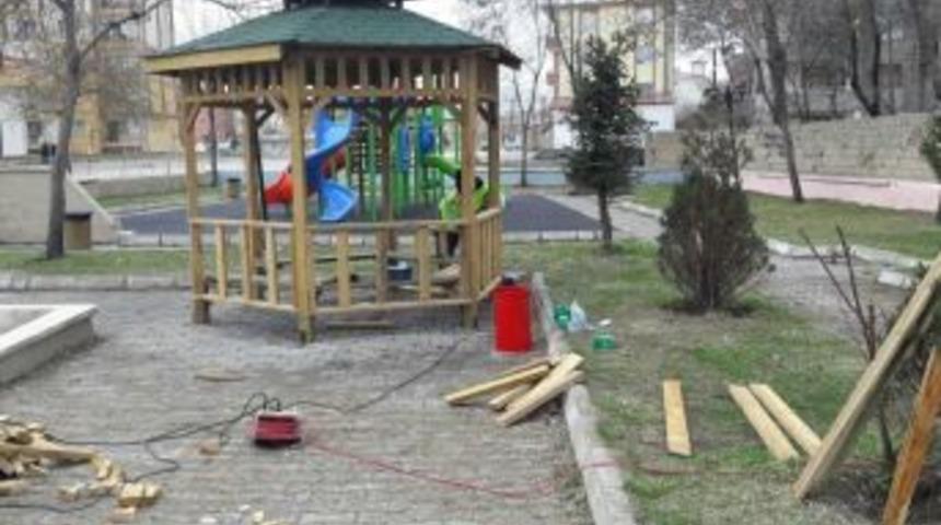 İpekyolu Belediye Başkanlığının Yeşillendirme &Ccedil;alışmaları