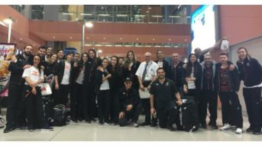 Son D&uuml;nya Şampiyonu Eczacıbaşı Vitra, Kobe&rsquo;de