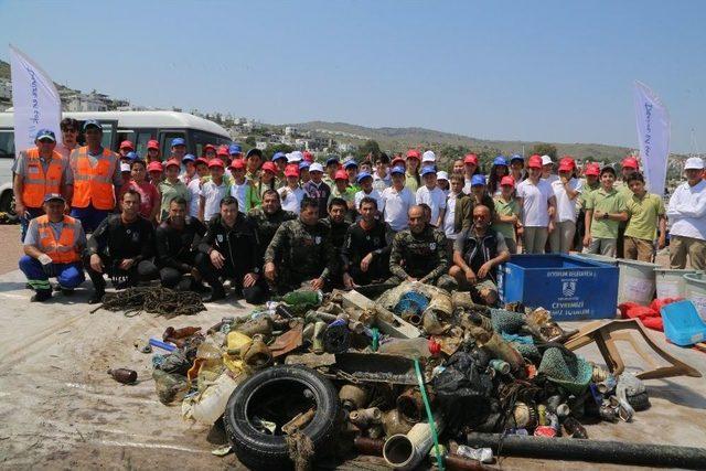 Sosyete Koyunda Deniz Altından Çıkanlar Herkesi Şok Etti