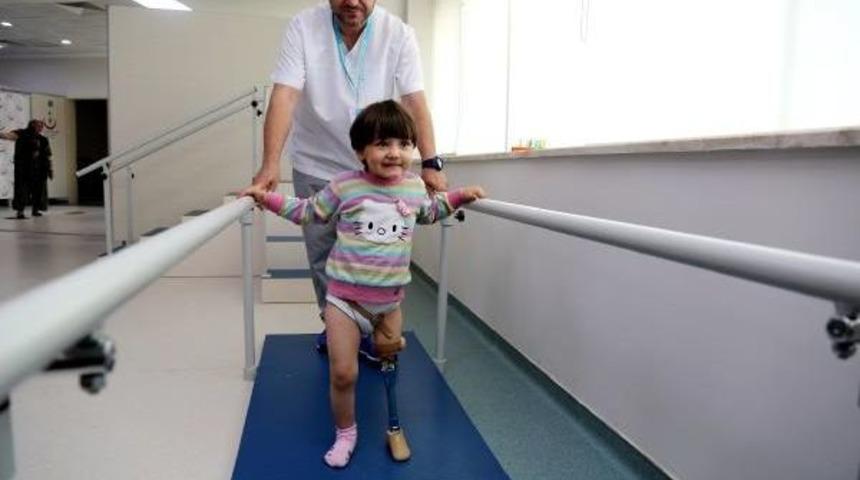 Cumhurbaşkanı Erdoğan'dan &Ouml;zge'nin Babasına Telefon (2)