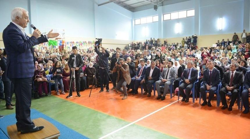 Hatipoğlu&rsquo;ndan Eruhlularla G&ouml;n&uuml;l Sohbeti