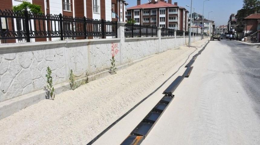 Asfalt &Ccedil;alışmaları Camikebir Mahallesinde Devam Ediyor