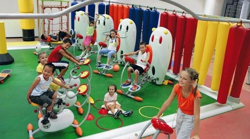 Kıbrıs&rsquo;ın En B&uuml;y&uuml;k Ve En Modern Spor Salonu A&ccedil;ılıyor