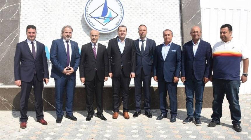 Vali Demirtaş: "kente Katkı Koyanlara Destek Veriyoruz"