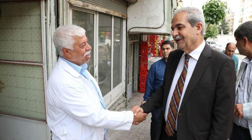 Demirkol Şehitlik Mahallesinde Esnaf Ve Vatandaşı Ziyaret Etti