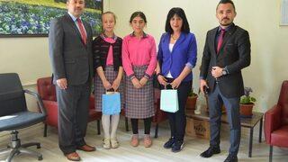 İvrindi’de Başarılı Öğrencilere Ödül