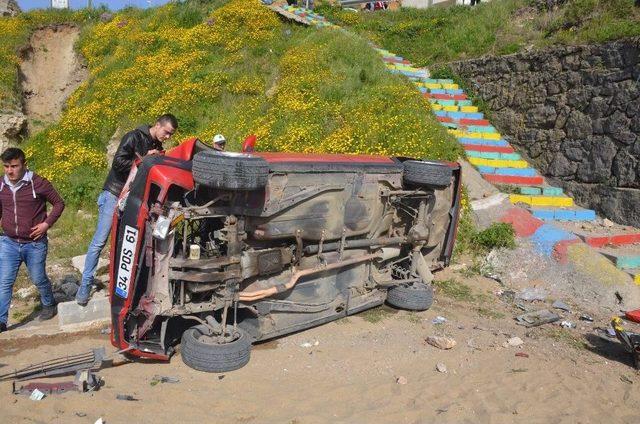 Sinop’ta Trafik Kazası: 2 Yaralı