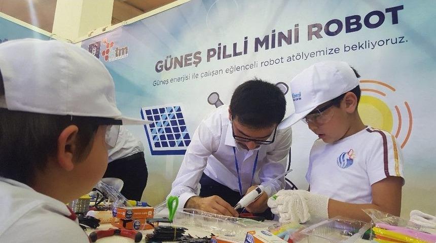 Gen&ccedil; Kaşifler H&uuml;nerlerini Sergiledi