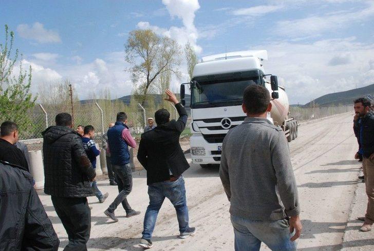 Tokat’ta Nakliyecilerin Eylemine Polis Müdahalesi G3