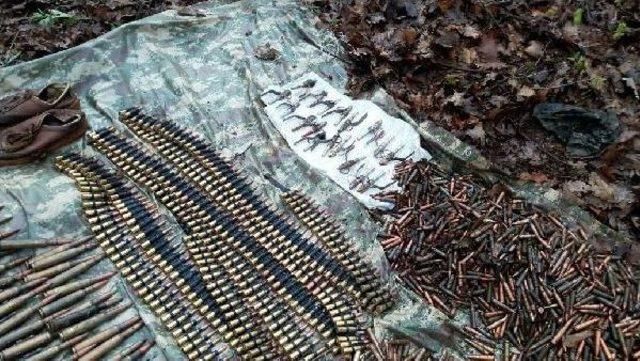 Tunceli'de Pkk'nın Silah Ve Mühimmatı Bulundu