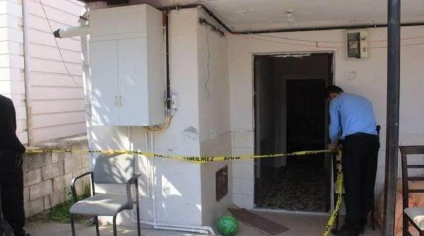 3 &Ccedil;ocuk Annesi Intihar Etti