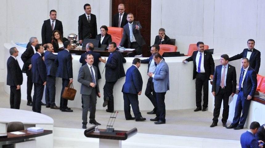 Tbmm Genel Kurulu&rsquo;nda Toplantı Yeter Tam Sayısı Bulunamadı