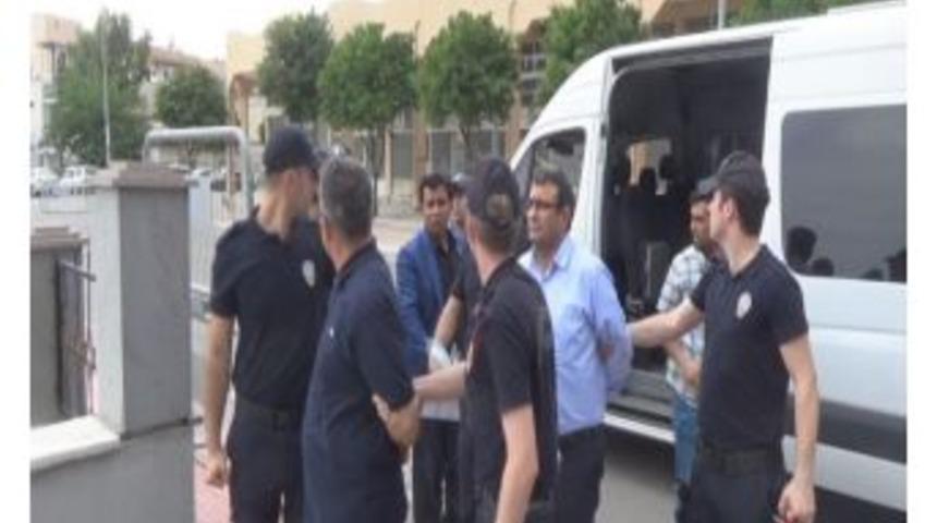 R&uuml;şvet İddiasıyla G&ouml;zaltına Alınan Emniyet M&uuml;d&uuml;r&uuml; Tutuklandı