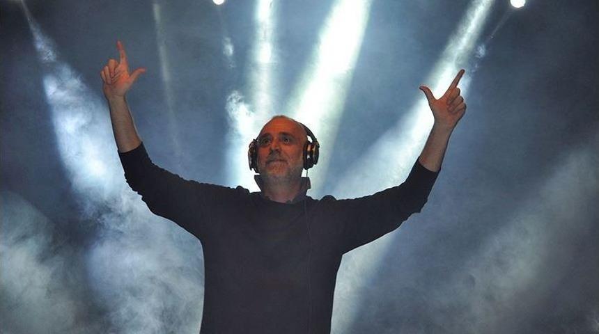 Gen&ccedil;ler Dj Suat Ateşdağlı İle Eğlenceye Doydu