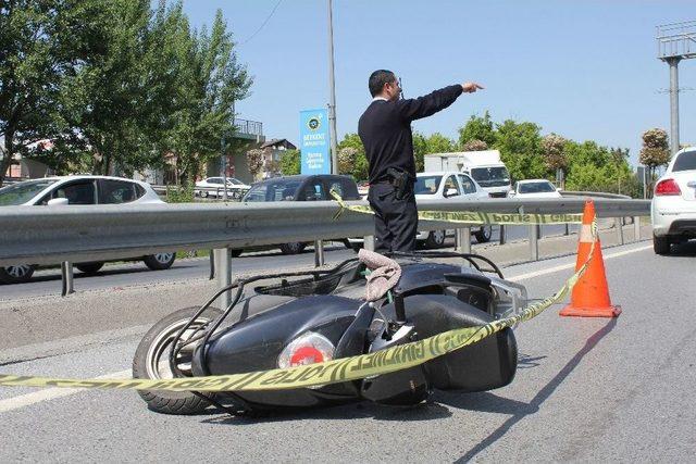 (&ouml;zel Haber) Şişli&rsquo;de Motosikletle Polisten Ka&ccedil;an Ş&uuml;pheli Yakalandı 1